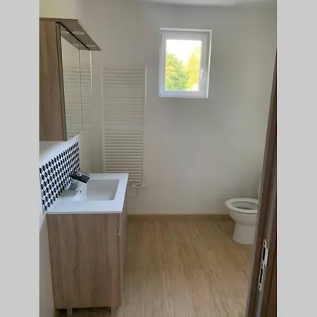 Apartament Independant *