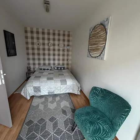 Independant * Lisieux